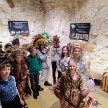 646363897 1560382319004506 n